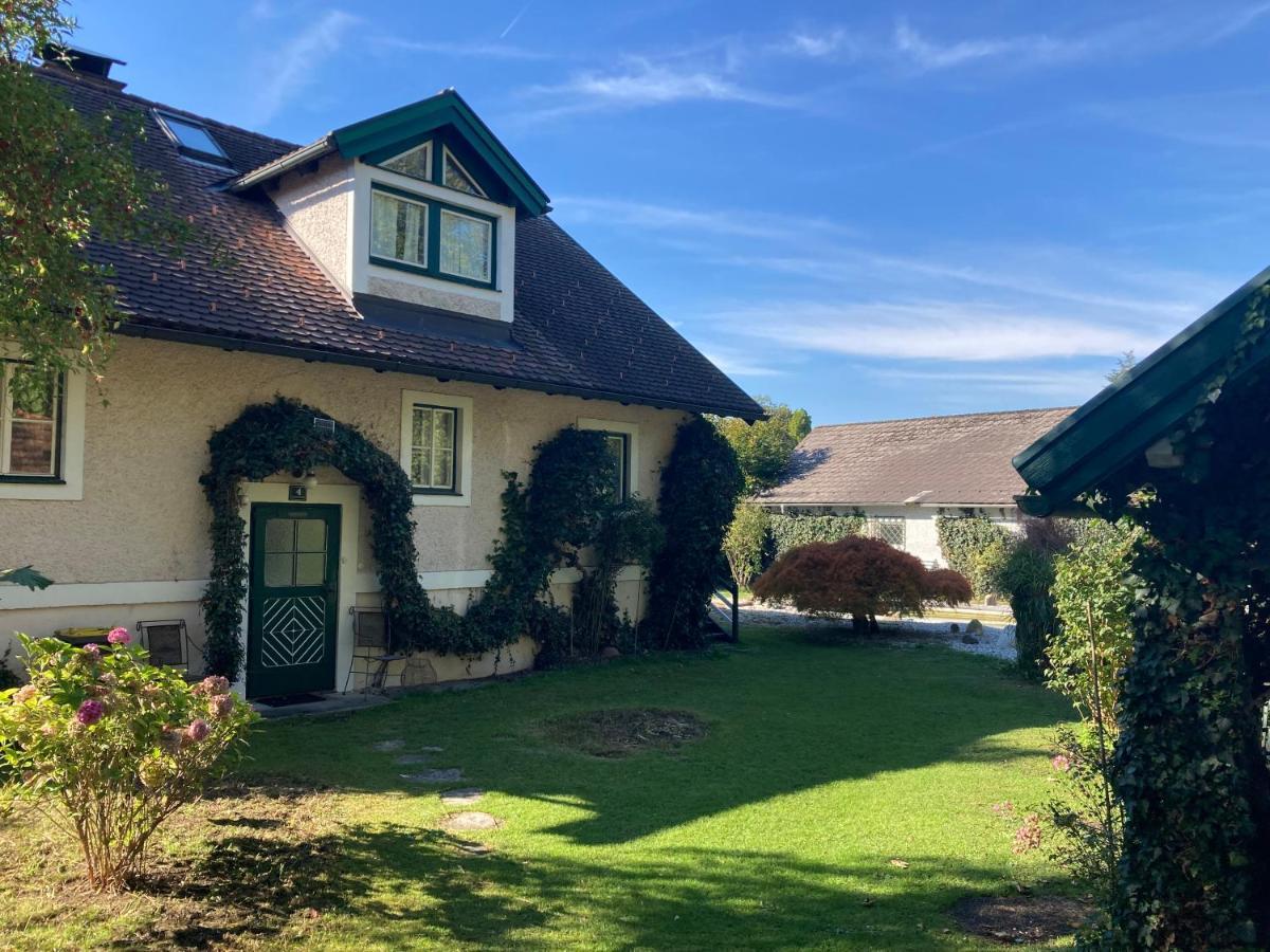 Haus Mit Sauna Und Privatem Badeteich In Anif Bei Salzburg Экстерьер фото