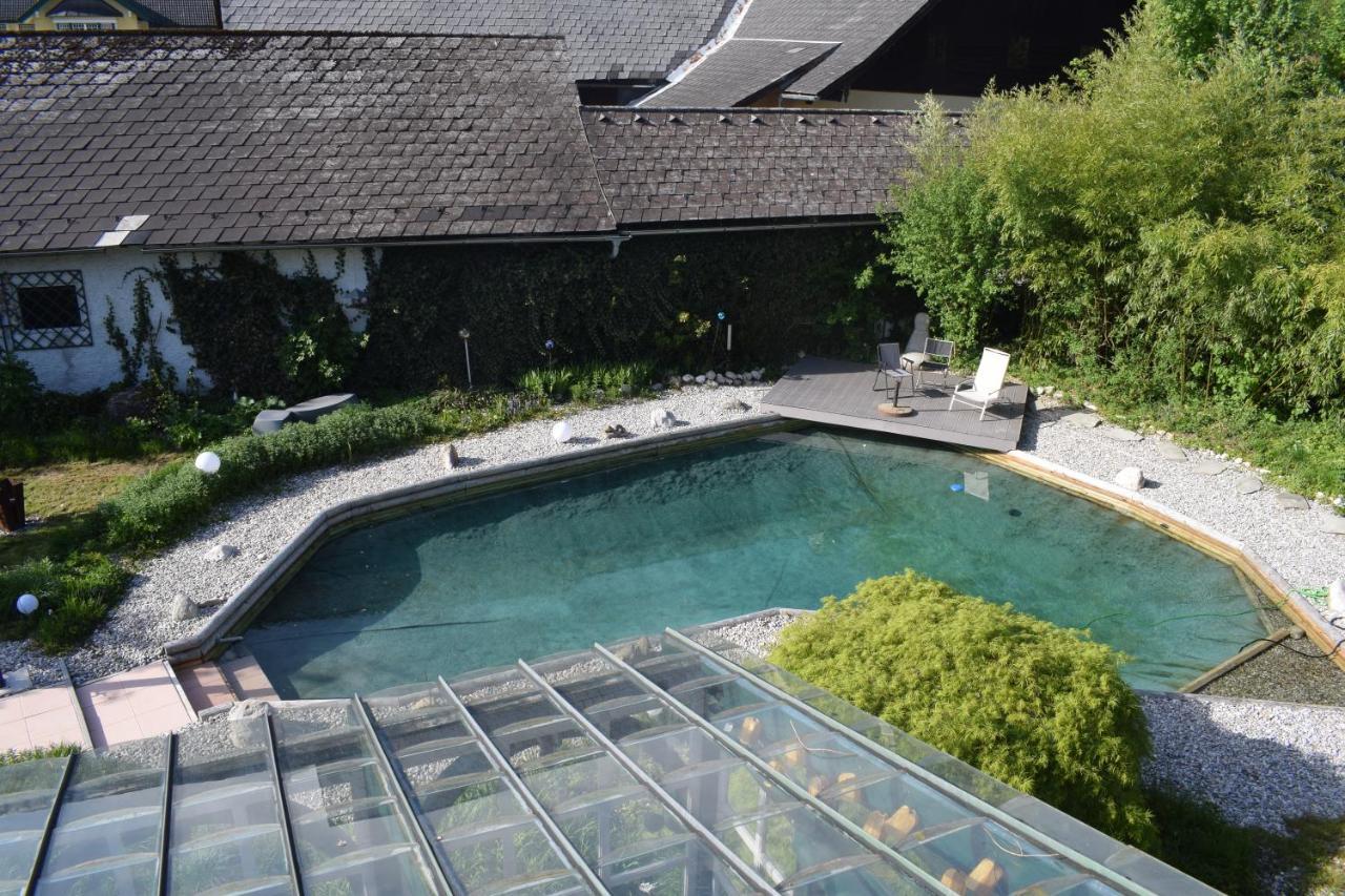 Haus Mit Sauna Und Privatem Badeteich In Anif Bei Salzburg Экстерьер фото